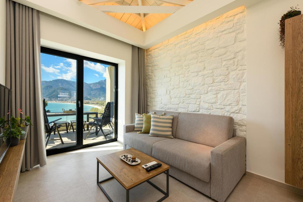 Ferienwohnung Archetypo Luxury Living Chrisi Ammoudia Exterior foto