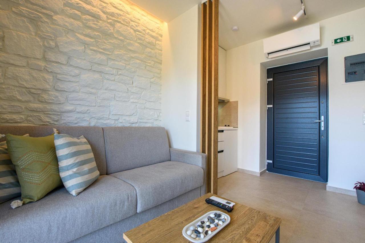 Ferienwohnung Archetypo Luxury Living Chrisi Ammoudia Exterior foto