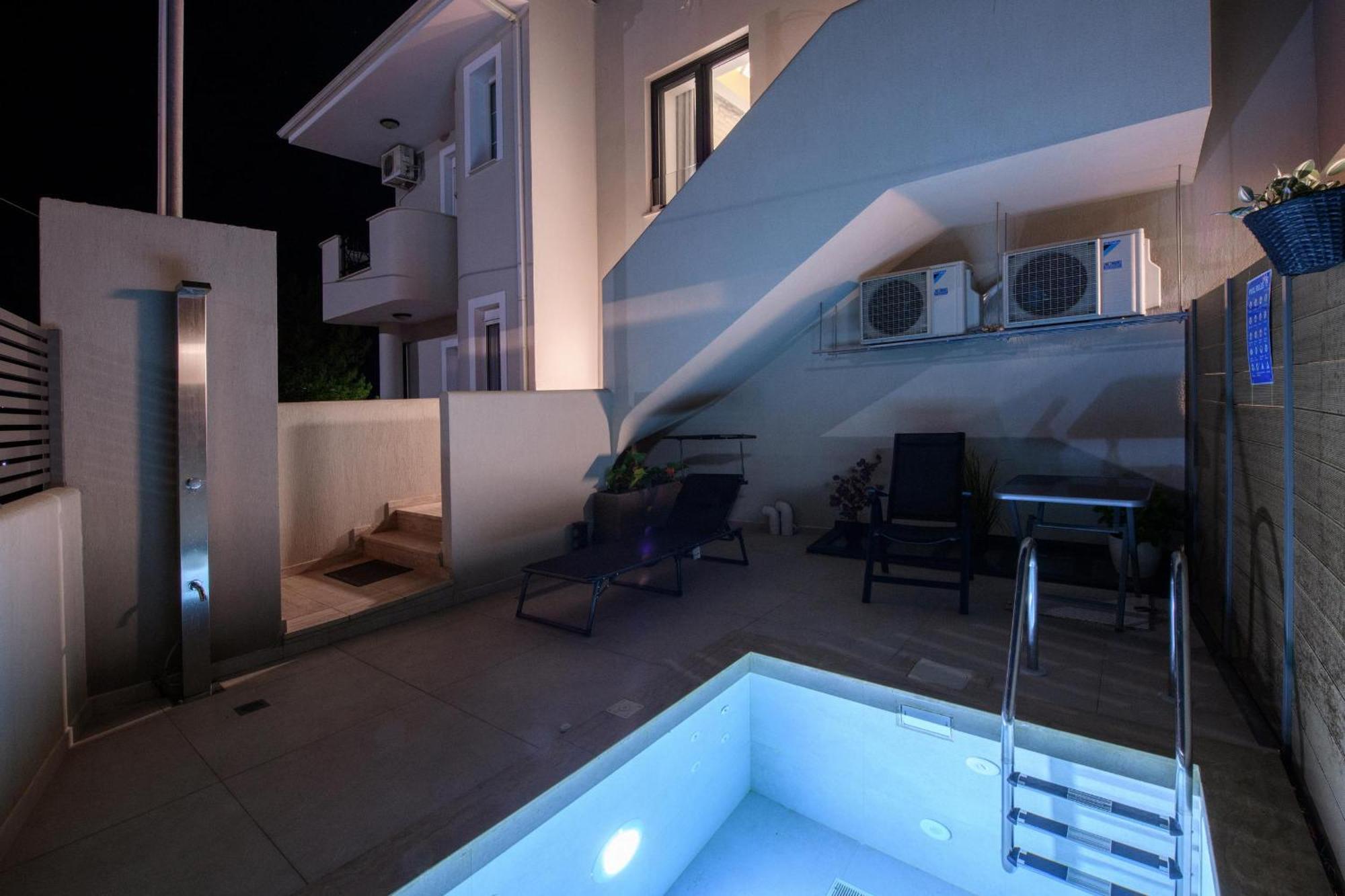 Ferienwohnung Archetypo Luxury Living Chrisi Ammoudia Exterior foto